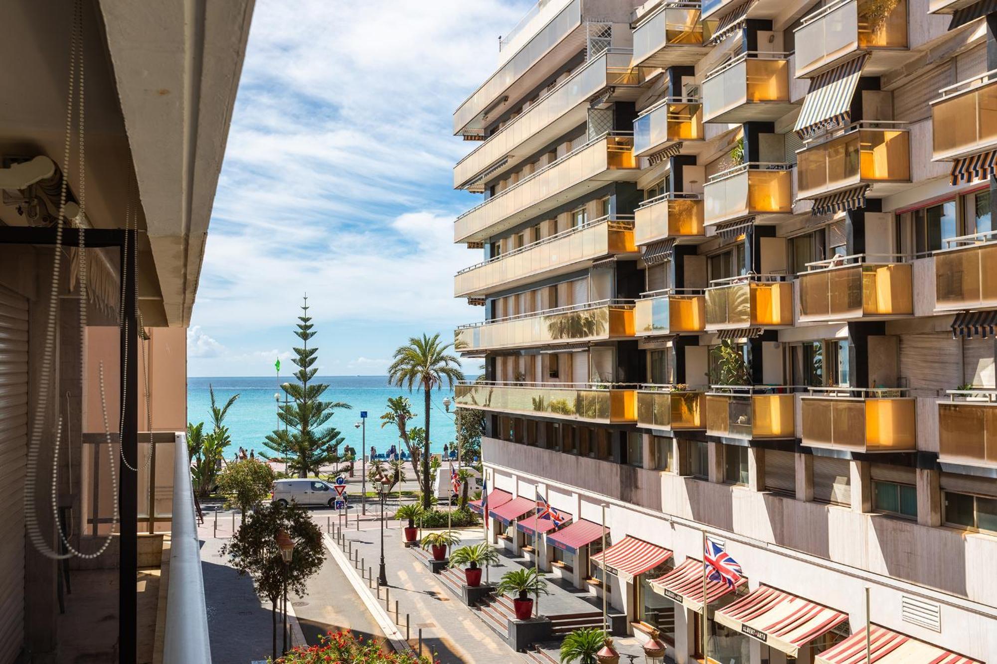Massenet View Ap4168 Nice, By Riviera Holiday Homes Bagian luar foto